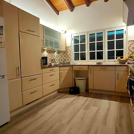 Casa Alfonso : Un Havre De Paix Typique Algarve 호텔 몬카라파초